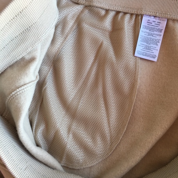 Columbia Taupe Logo Fleece Jogger NWT - Picture 6 of 10